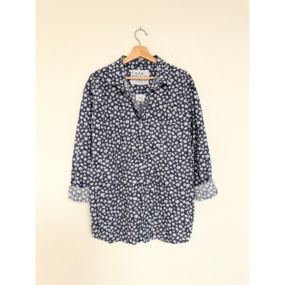 FRANK & EILEEN joedy boyfriend oversized blue floral button down shirt / size XL